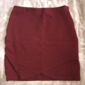 Aritzia (Wilfred free) Skirt